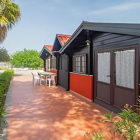 בקתה - Garden Vaccarizzo-Delfino